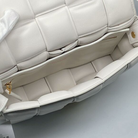 Bottega Veneta The Cassette Padded Leather Crossbody Bag - Picture 12 of 16